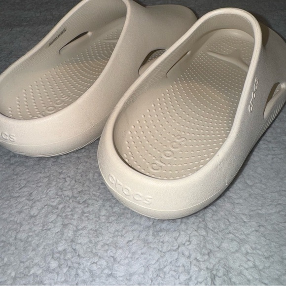 Crocs, Men’s 8, Women’s 10 - Picture 6 of 10